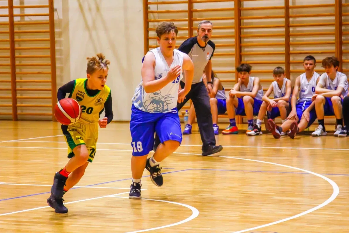 MKS Ostrowianka U13M wygrywa popołudniowy, niedzielny mecz! (zdjęcia)