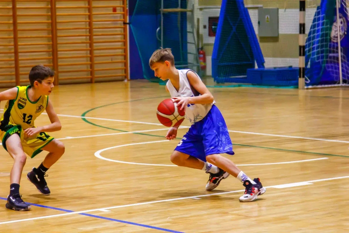 MKS Ostrowianka U13M wygrywa popołudniowy, niedzielny mecz! (zdjęcia)