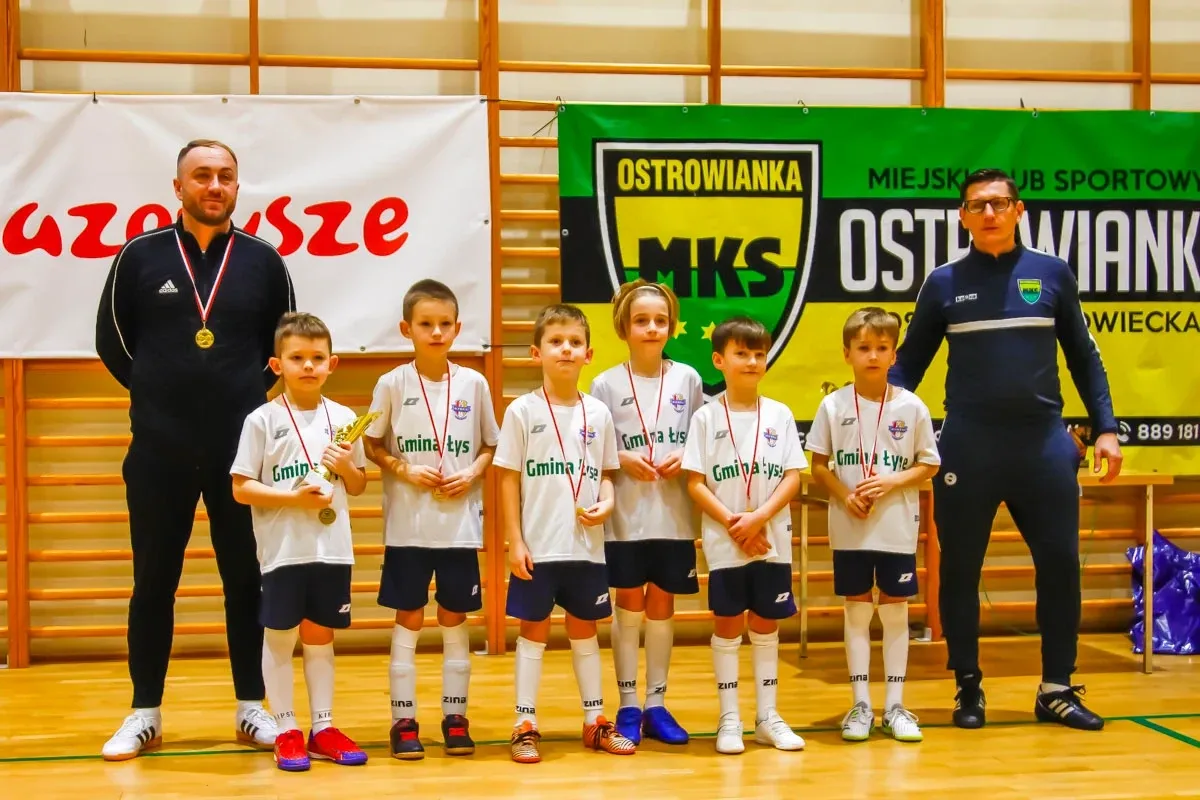 Turniej Mikołajkowy odbył się jeszcze raz w niedzielę dla rocznika 2016 (zdjęcia)
