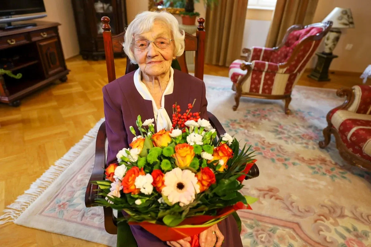 Pani Jadwiga Kołakowska obchodziła swoje setne urodziny (zdjęcia)