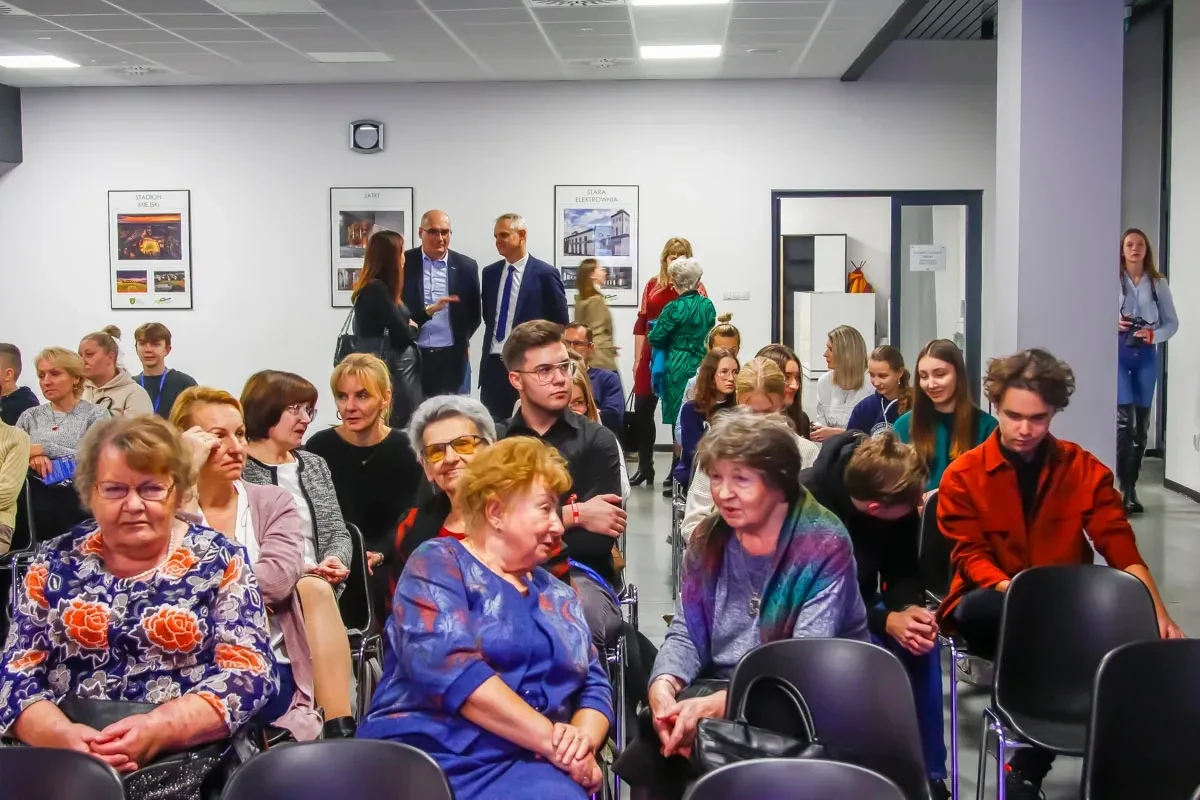 Projekt "Nieznane ślady Pileckich" zakończony. Rozdano nagrody i wykonano montaż słowno-muzyczny (zdjęcia)