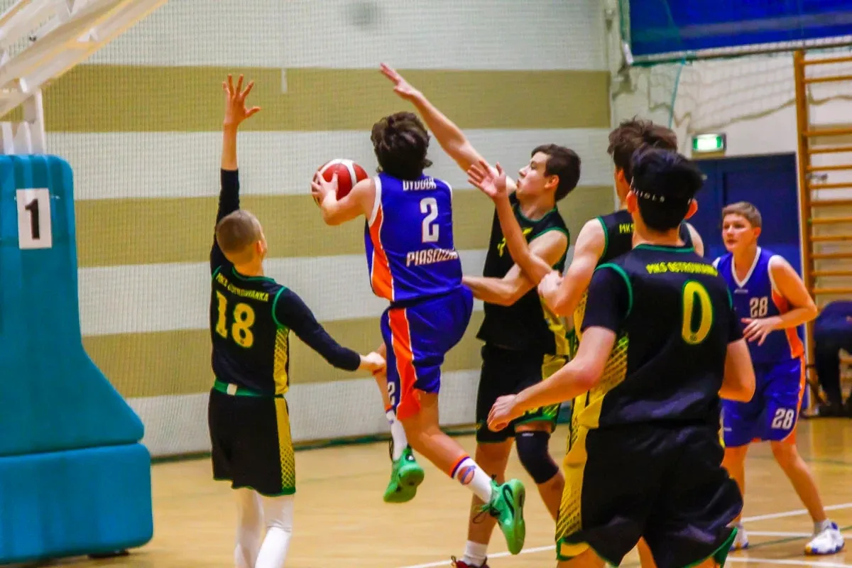 Trzecia wygrana z rzędu w lidze WOZKosz WM dla MKS Ostrowianka! (zdjęcia)