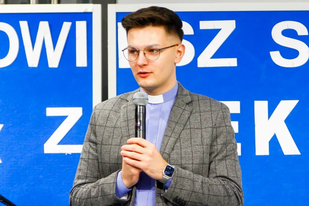 Ostrowskie przedszkolaki wykazały się zdolnościami śpiewu w Starej Elektrowni (zdjęcia)