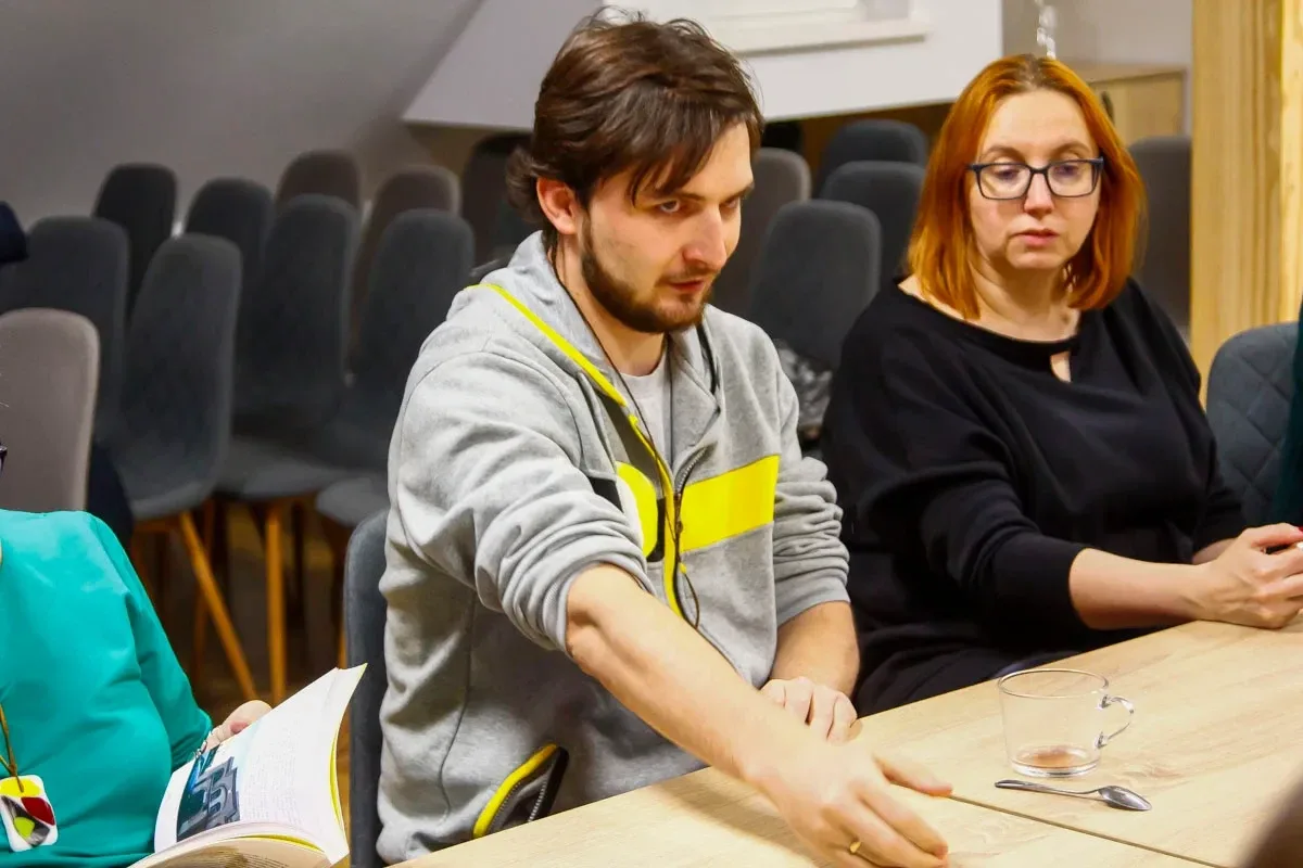 Twórca filmów animowanych odwiedził Biblioteczny Wolontariat (zdjęcia)