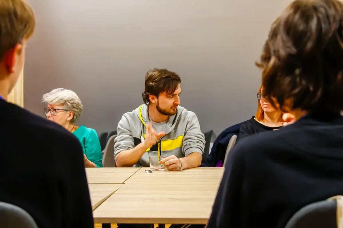 Twórca filmów animowanych odwiedził Biblioteczny Wolontariat (zdjęcia)
