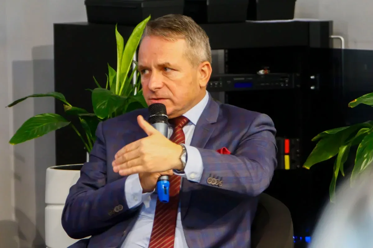 "Odpowiedzialni społecznie". Wykłady, panel dyskusyjny i wystawa prac wychowanków (zdjęcia)