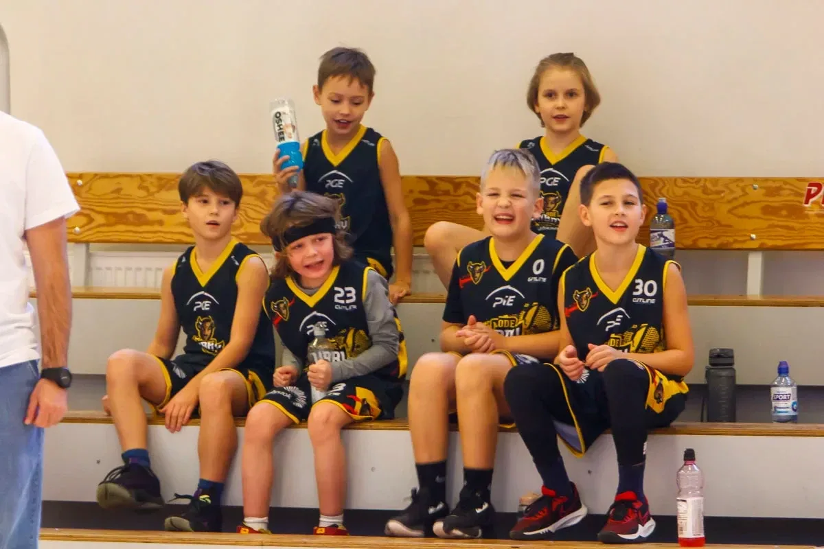 Młodzi koszykarze popisali się swoimi zdolnościami w ostatnią niedzielę (zdjęcia)