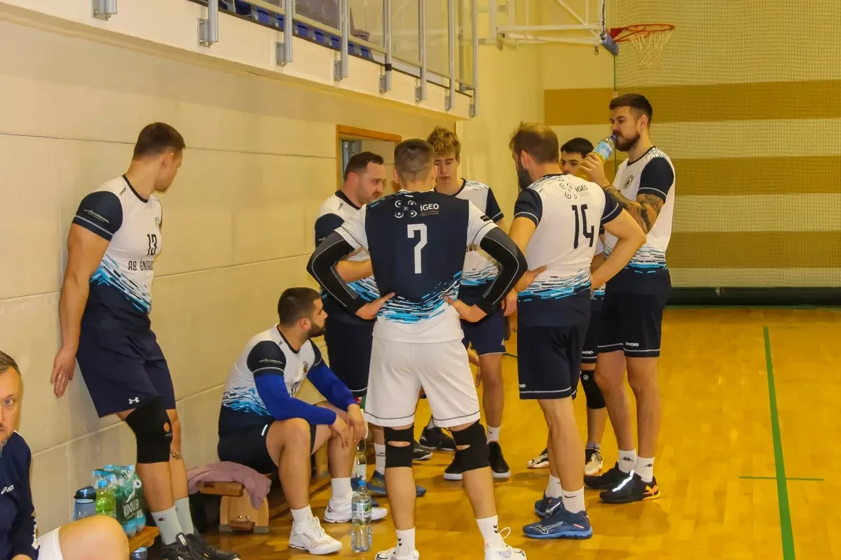 Siatkarze ponownie spotkali się w ramach 10. kolejki Ligi Siatkarzy Amatorów (zdjęcia)