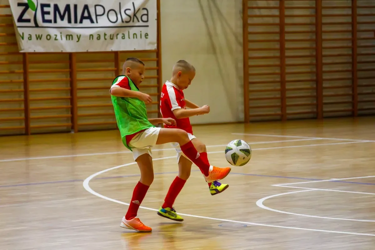 Drużyny z rocznika 2014 zmierzyły się w "Turnieju Niepodległości" (zdjęcia)