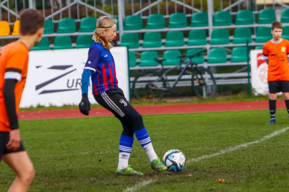 Rocznik 2010 KS Ostrovia tym razem wygrywa 11:0! (zdjęcia)