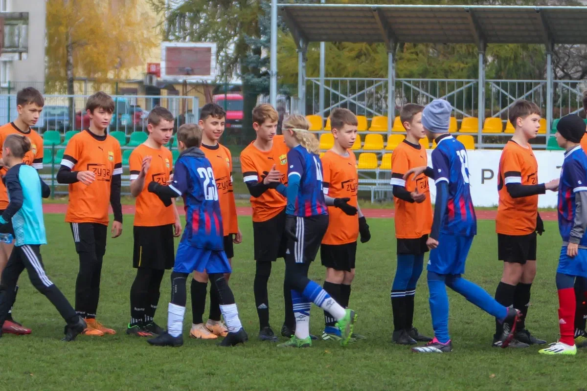 Rocznik 2010 KS Ostrovia tym razem wygrywa 11:0! (zdjęcia)