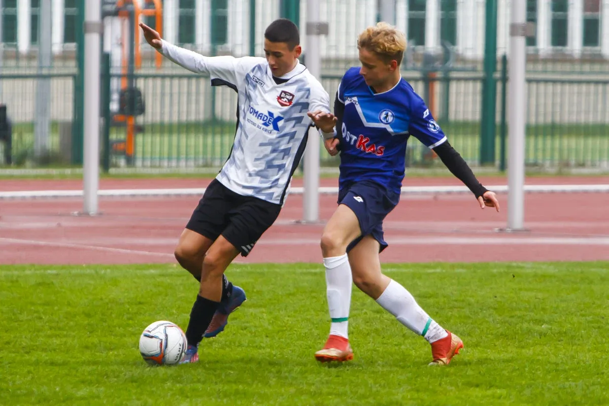 FDP Ostrów Mazowiecka i Olimp Ciechanów remisują 1:1 (zdjęcia)