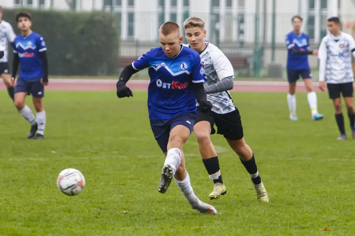 FDP Ostrów Mazowiecka i Olimp Ciechanów remisują 1:1 (zdjęcia)