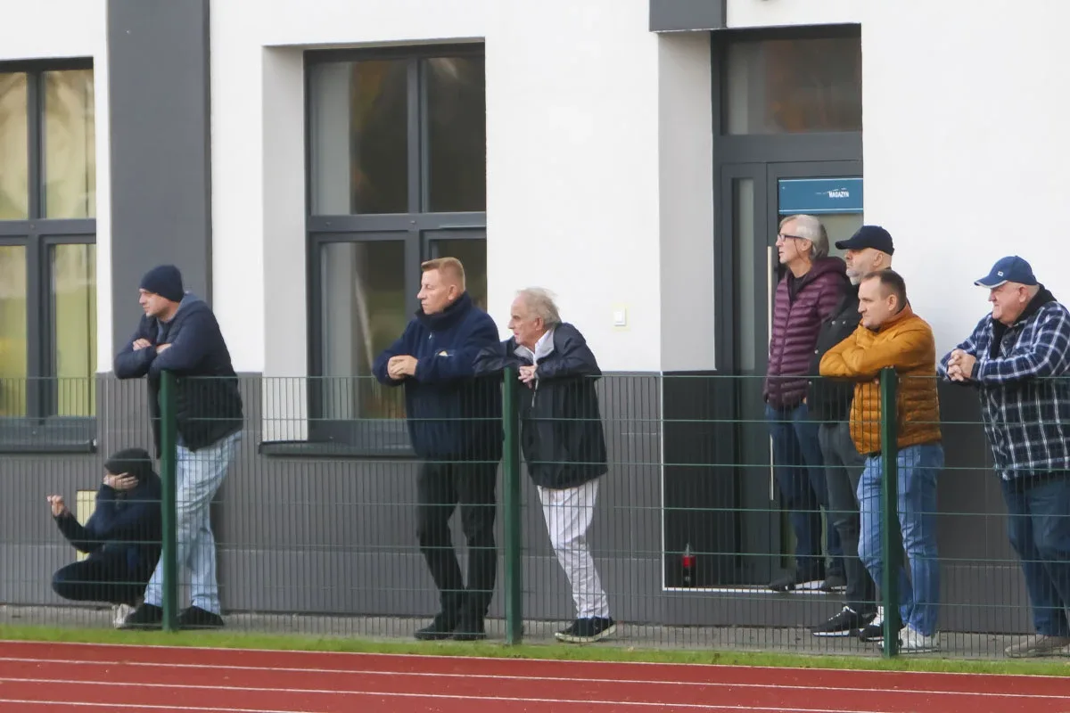Wiernych kibiców nie zabrakło podczas zwycięskiego meczu KS Ostrovia (zdjęcia)