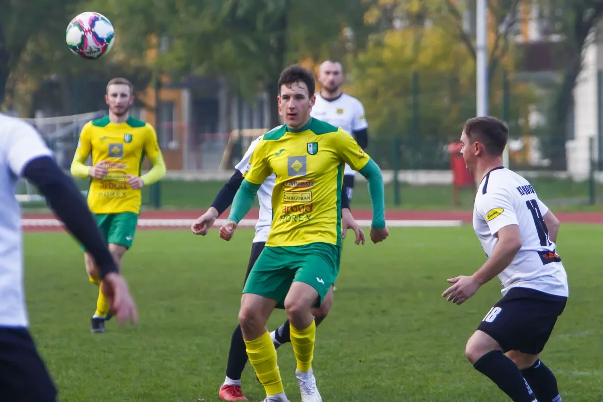 Wiernych kibiców nie zabrakło podczas zwycięskiego meczu KS Ostrovia (zdjęcia)