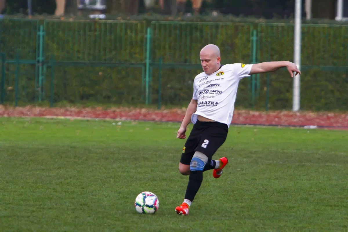 Wiernych kibiców nie zabrakło podczas zwycięskiego meczu KS Ostrovia (zdjęcia)