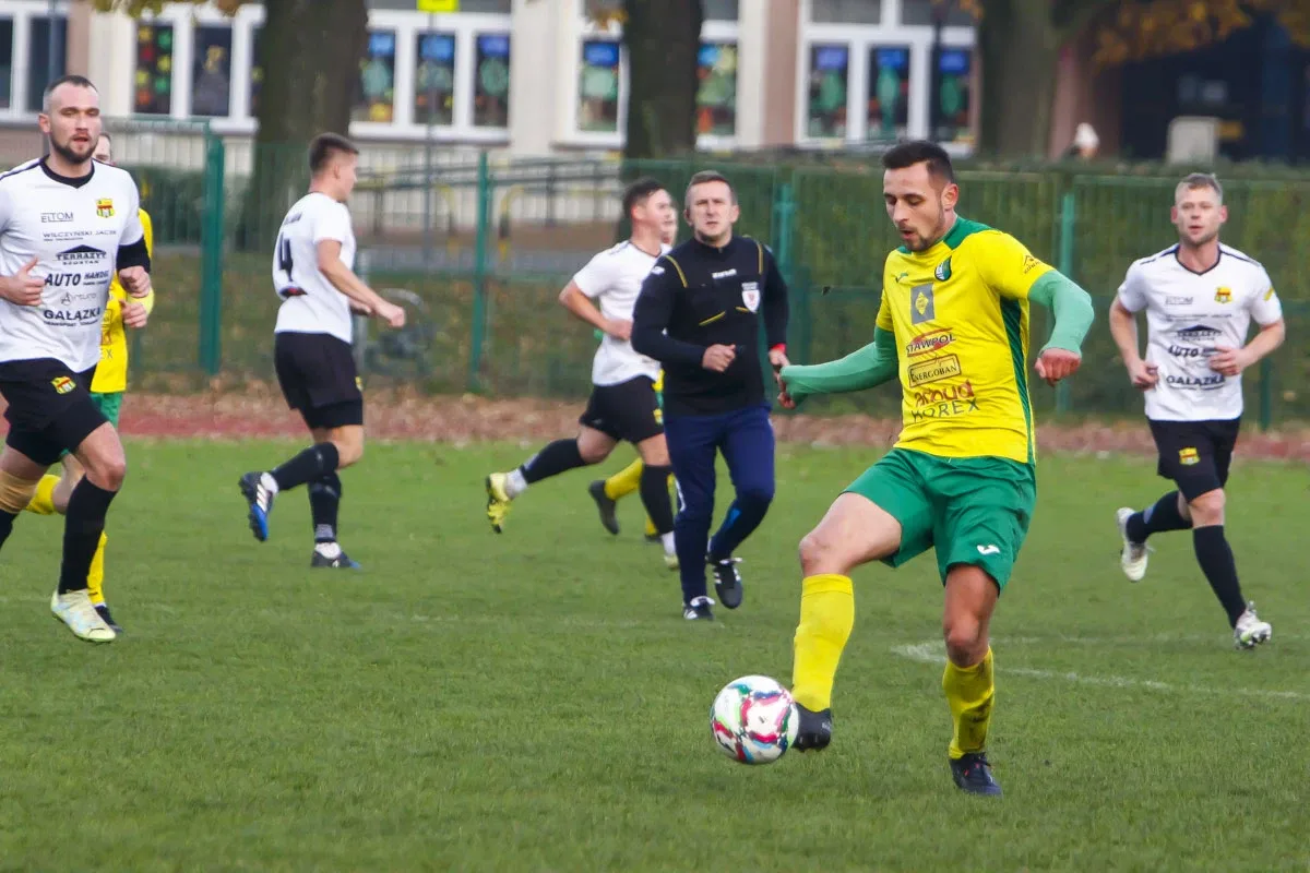 Wiernych kibiców nie zabrakło podczas zwycięskiego meczu KS Ostrovia (zdjęcia)