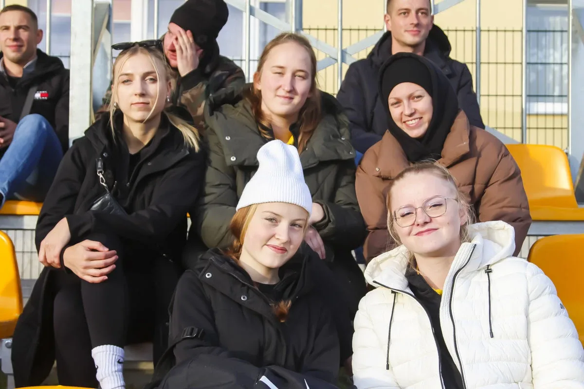 Wiernych kibiców nie zabrakło podczas zwycięskiego meczu KS Ostrovia (zdjęcia)