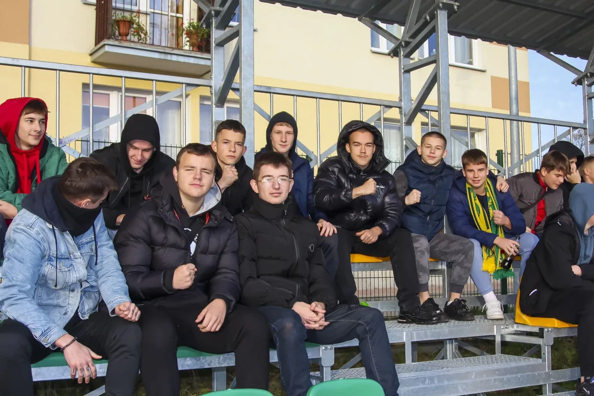 Wiernych kibiców nie zabrakło podczas zwycięskiego meczu KS Ostrovia (zdjęcia)