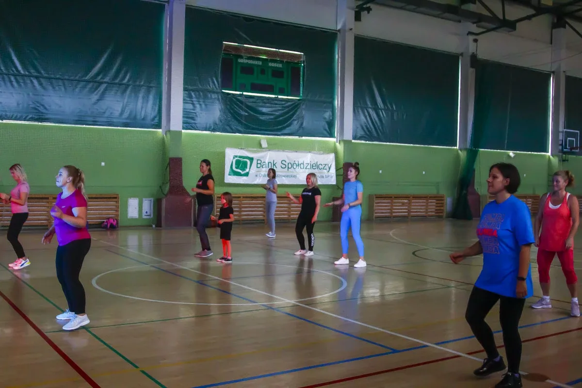 Dzień Odpoczynku dla Zszarganych Nerwów podczas zajęć Zumba (zdjęcia)
