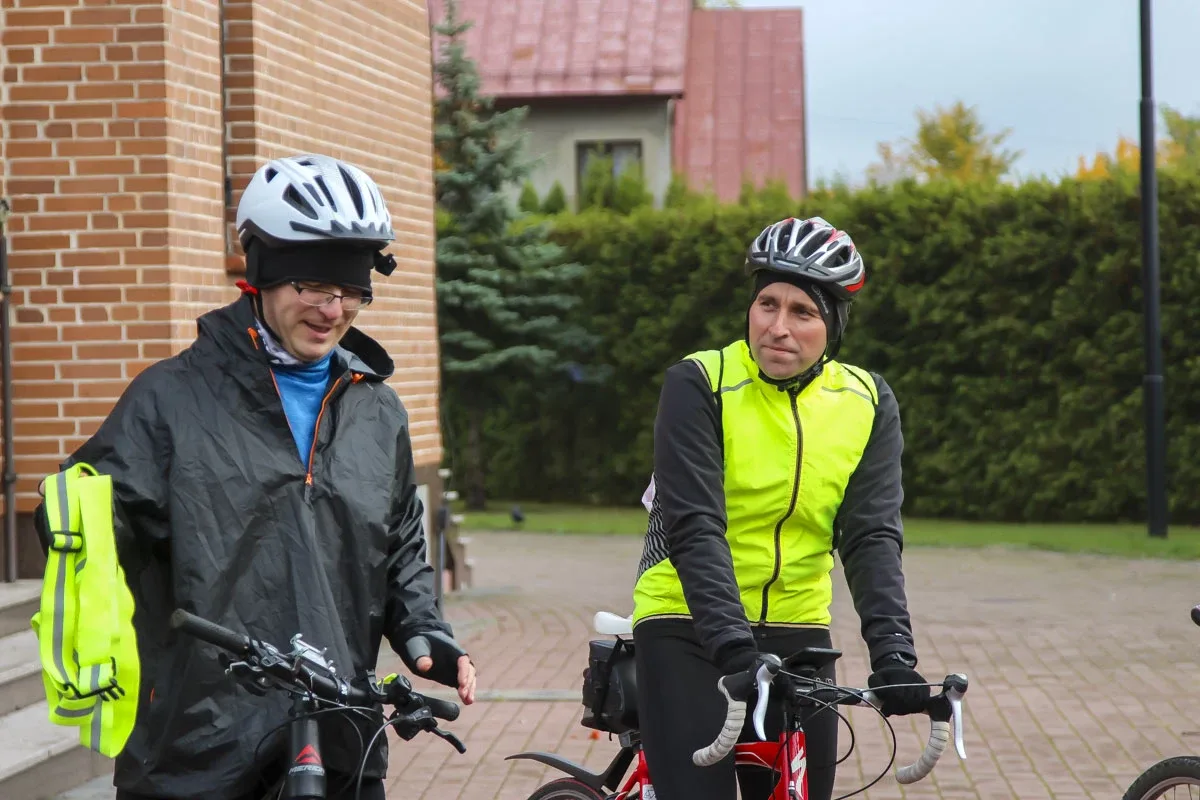 12 km rowerem do Jasienicy znalazło śmiałków gotowych na rajd (zdjęcia)