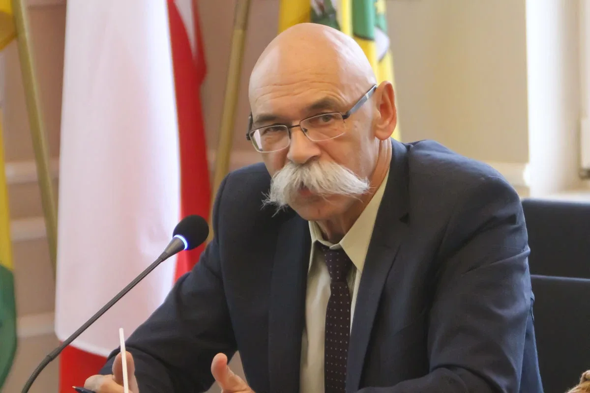 LXVI Sesja Rady Powiatu w Ostrowi Mazowieckiej (zdjęcia)