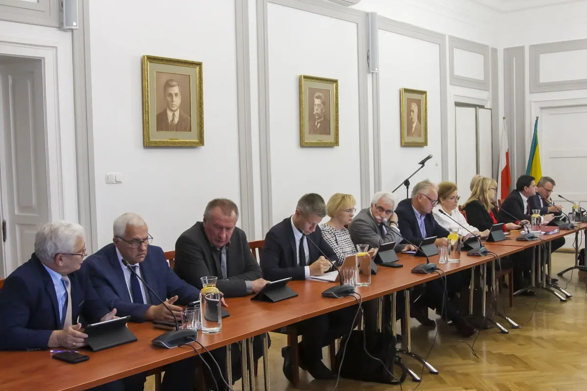 LII sesja Rady Miasta Ostrów Mazowiecka (zdjęcia)