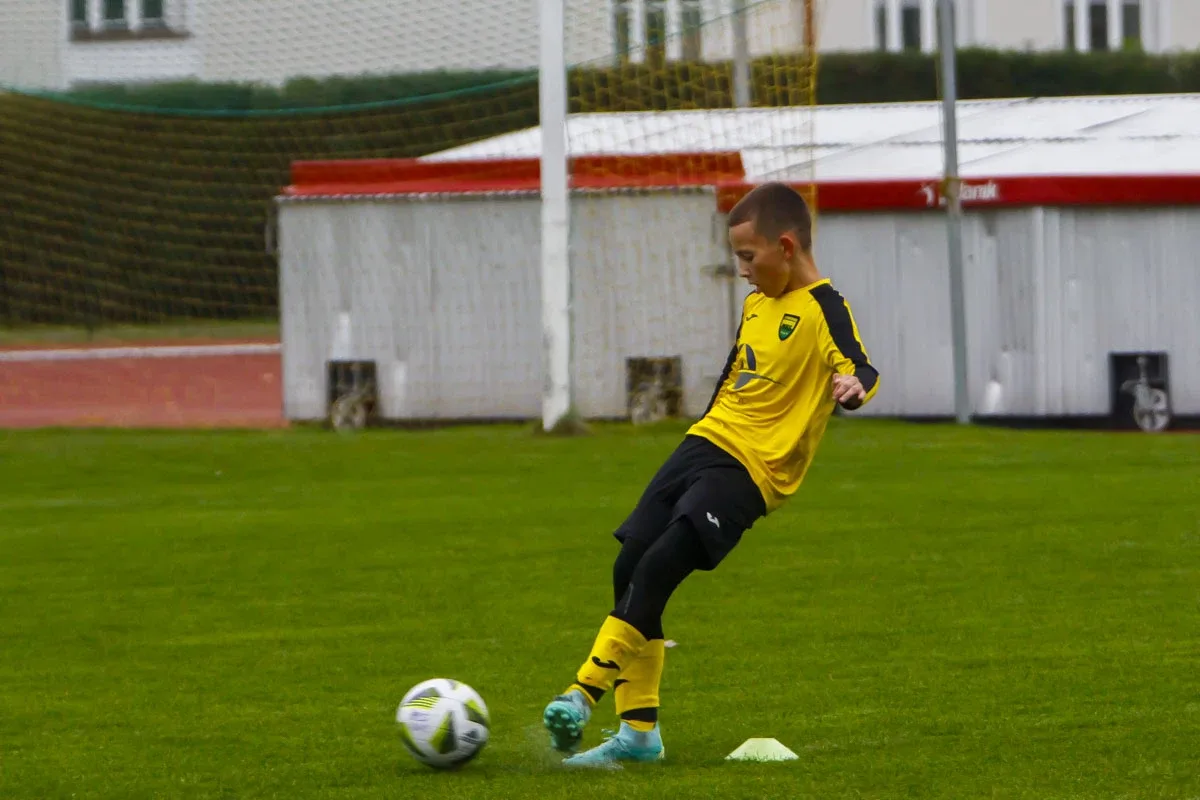 Remis 1:1 podczas spotkania ligowego rocznika 2012 (zdjęcia)