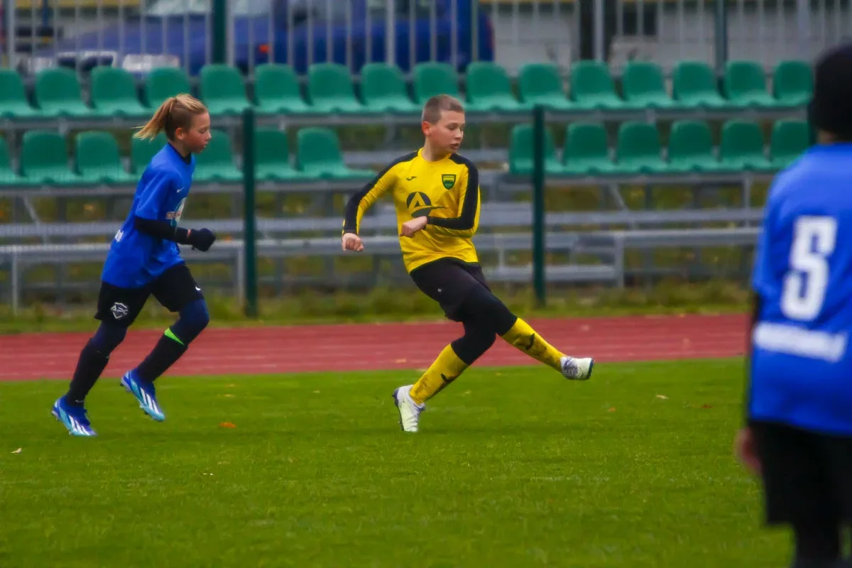 Remis 1:1 podczas spotkania ligowego rocznika 2012 (zdjęcia)