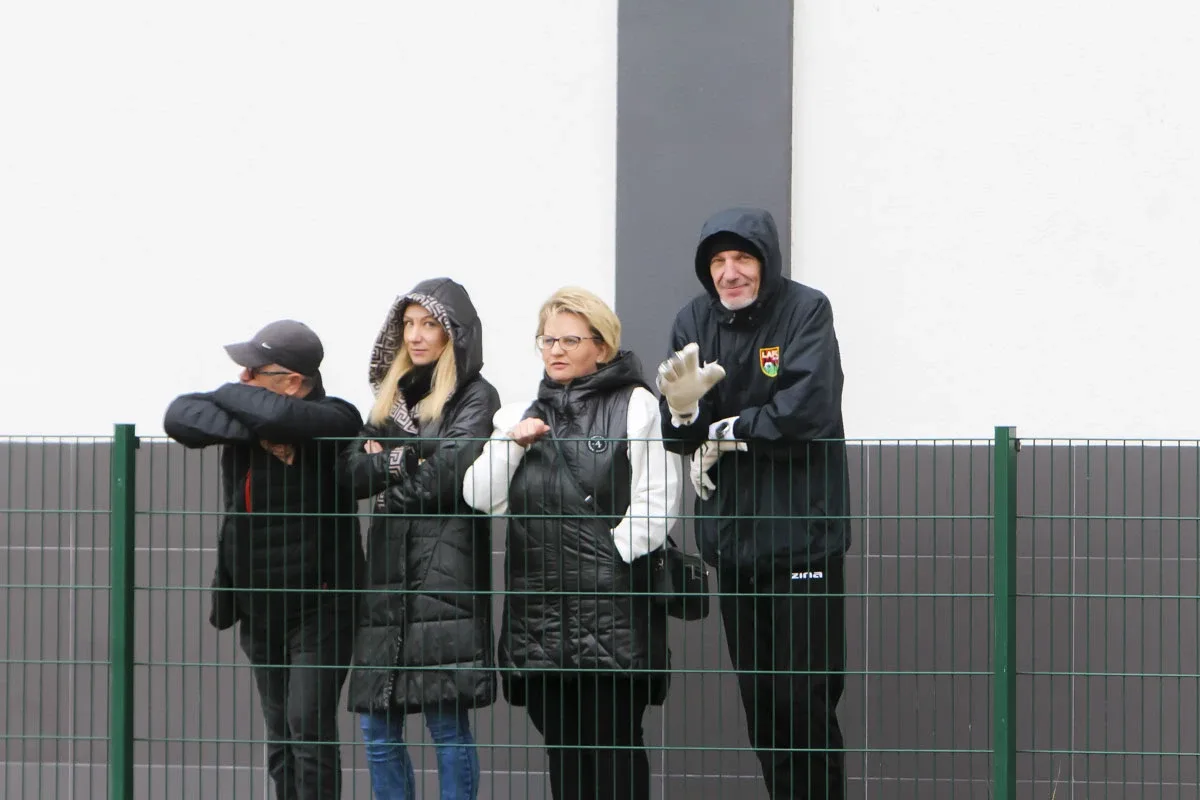 FDP Ostrów Mazowiecka uległa Narwi Ostrołęka w meczu Trampkarzy I ligi okręgowej C1 (zdjęcia)