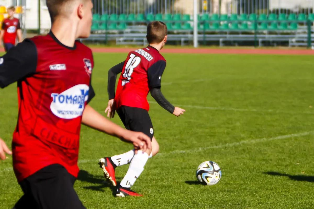 Rocznik 2010 KS Ostrovia wygrywają 11:1! (zdjęcia)