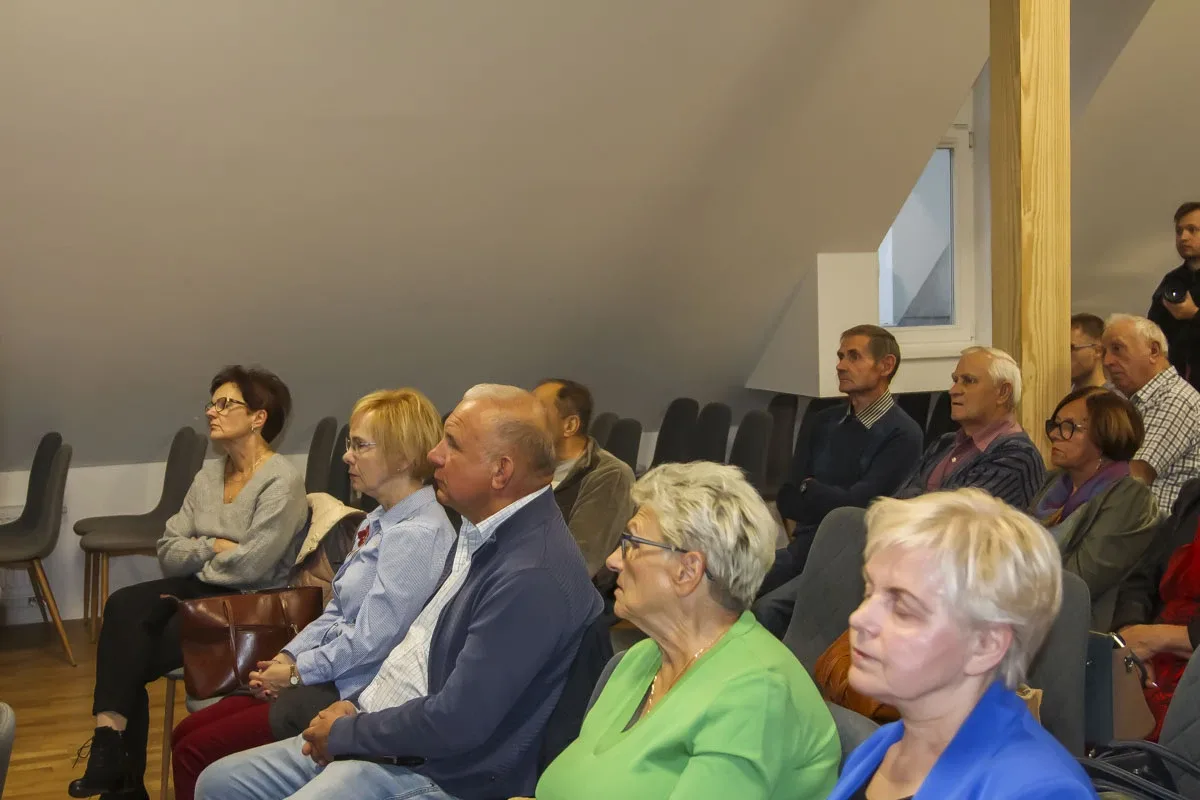 Kolejne Ostrowskie Opowieści tym razem o lokalnej historii znanego duchownego (zdjęcia)