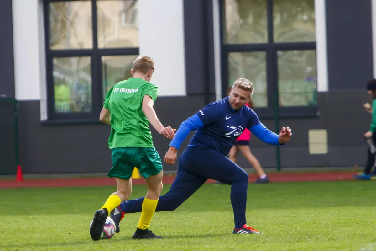Świętowanie 60 lecia PGZ Zurad w atmosferze sportu z KS Ostrovia (zdjęcia)