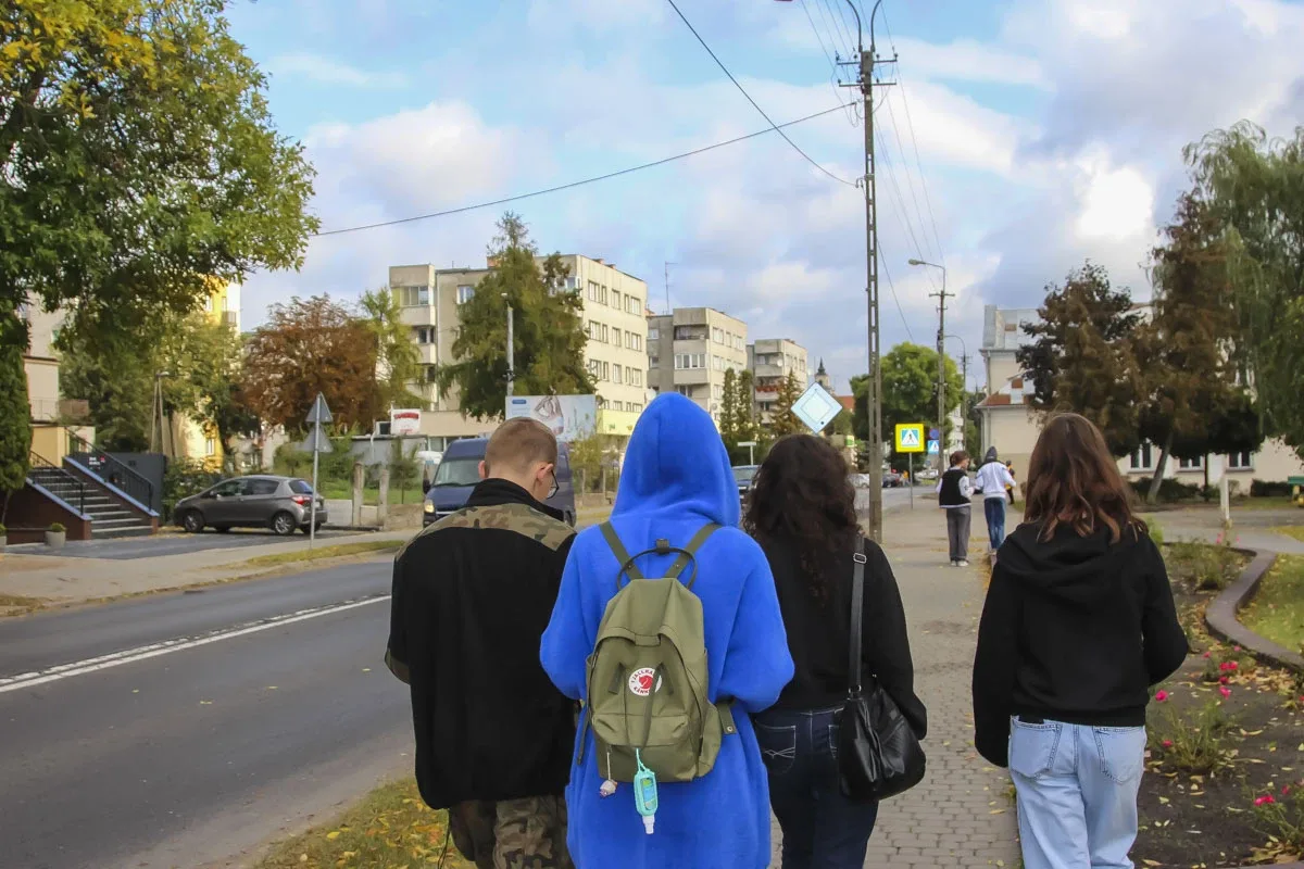 Uczniowie wybierają się na Questy, a ich opiekunowie zwiedzają muzeum (zdjęcia)