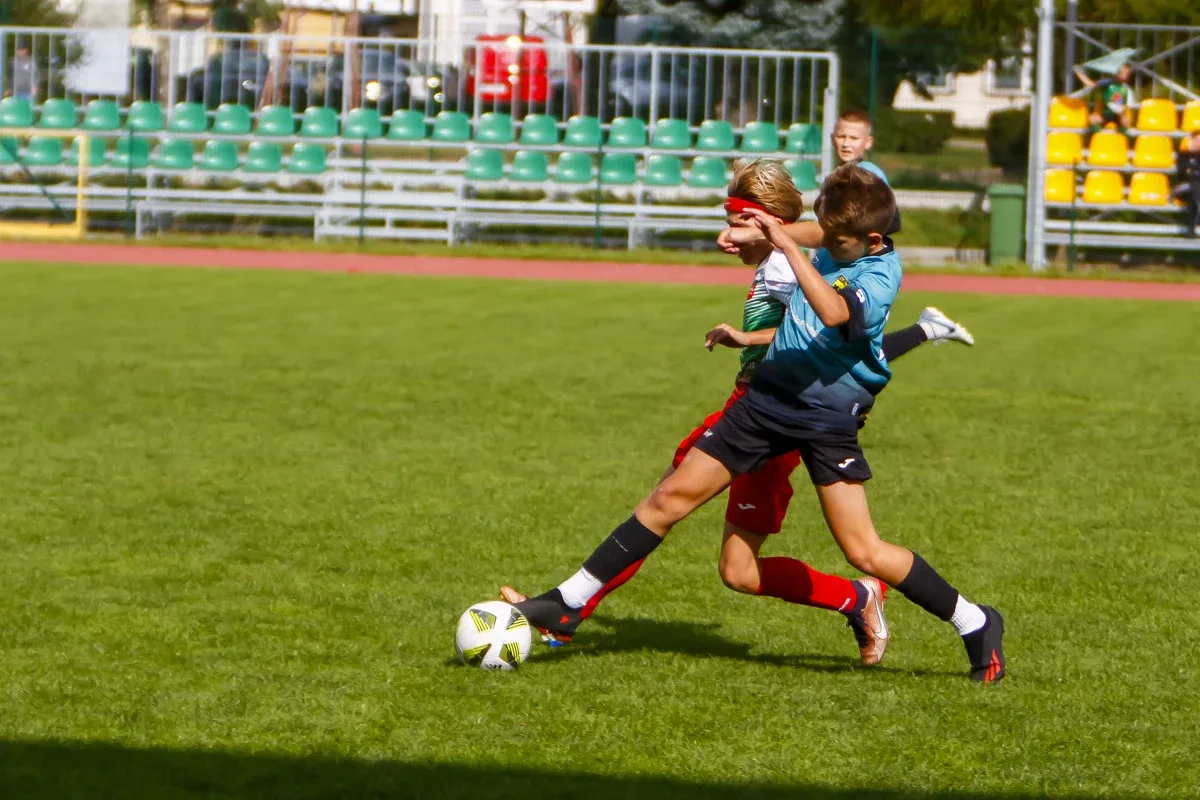 MKS Ostrowianka z rocznika 2011 wygrywa niedzielne spotkanie z Wkra Żuromin! (zdjęcia)