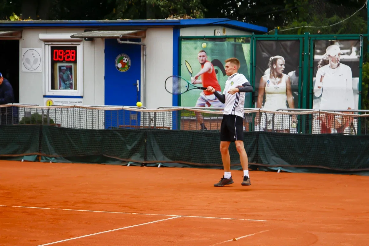 "RETRO CUP" gościł fanatyków tenisa w weekend (zdjęcia)