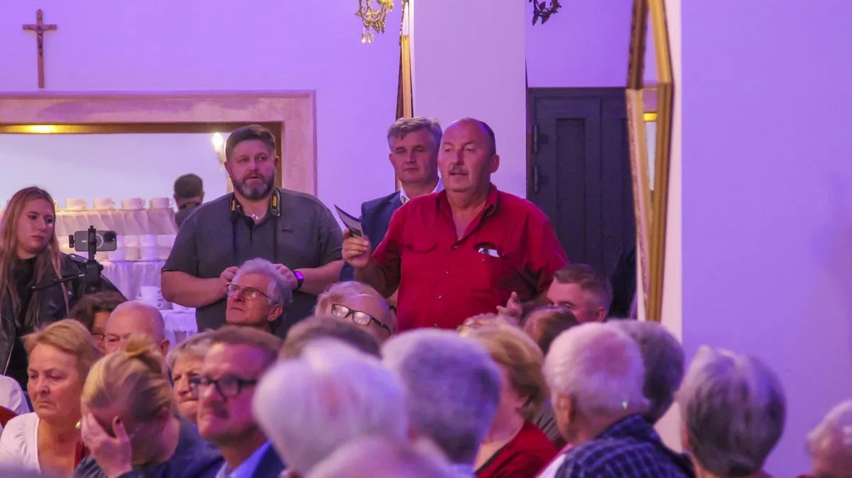  Otwarte spotkanie z parlamentarzystami KO w Ostrowi Mazowieckiej (zdjęcia)