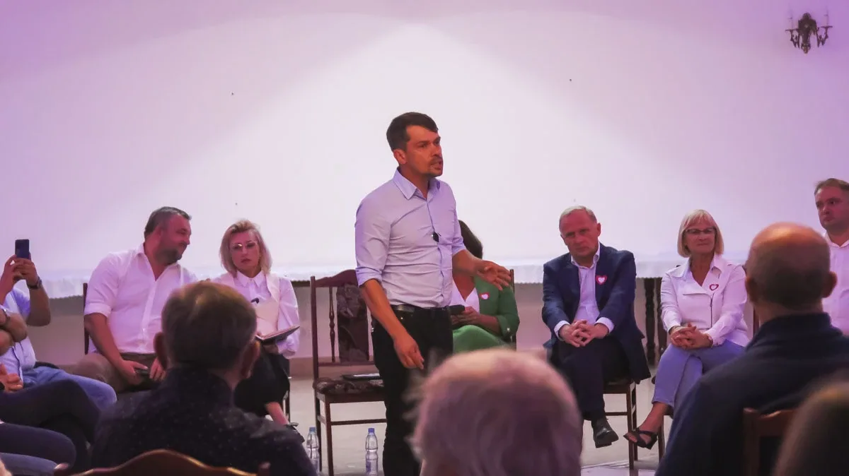 Otwarte spotkanie z parlamentarzystami KO w Ostrowi Mazowieckiej (zdjęcia)