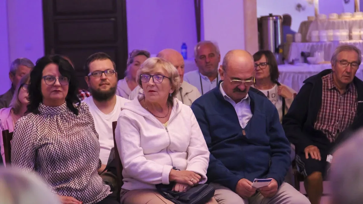 Otwarte spotkanie z parlamentarzystami KO w Ostrowi Mazowieckiej (zdjęcia)