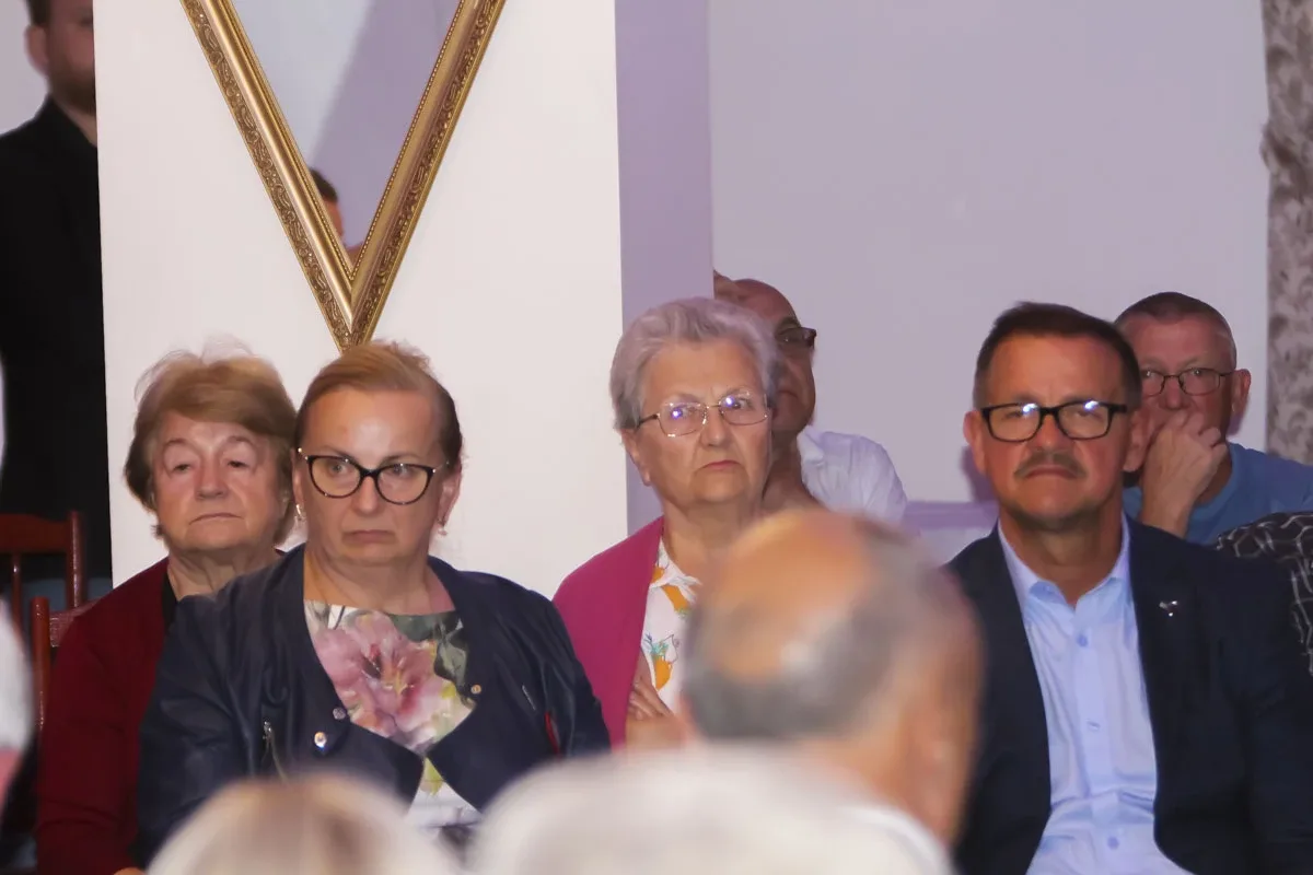 Otwarte spotkanie z parlamentarzystami KO w Ostrowi Mazowieckiej (zdjęcia)