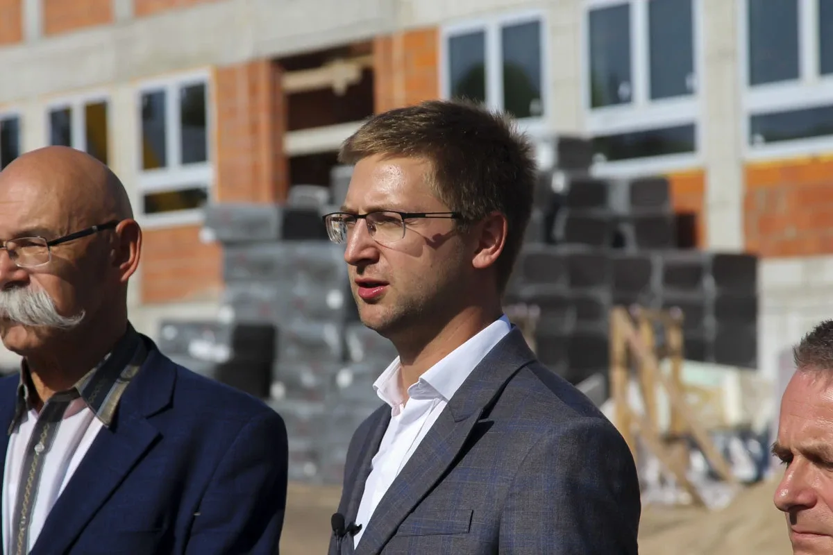 Konferencja w Ostrowi Mazowieckiej: Efekty społeczno-gospodarcze dzięki rządowym programom inwestycyjnym (zdjęcia)