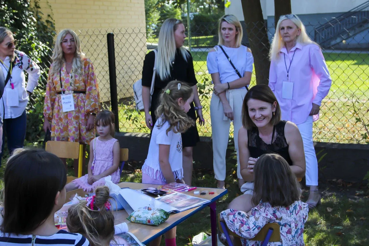 Parafialny Festyn Rodzinny w ogrodzie Parafii WNMP: Dzień pełen radości i wspólnoty (zdjęcia)