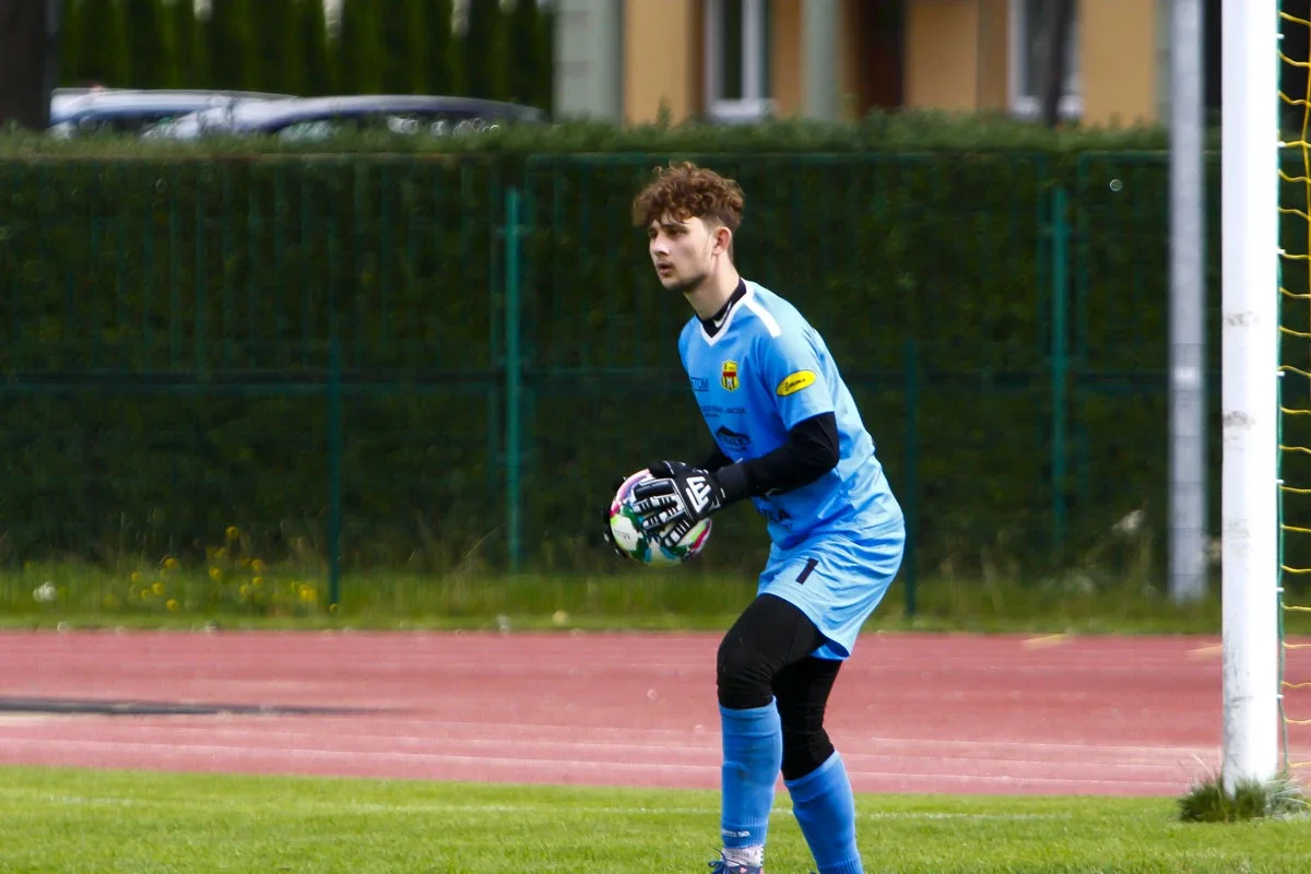 Mecz KS Ostrovia vs Wkra Radzanów (zdjęcia)