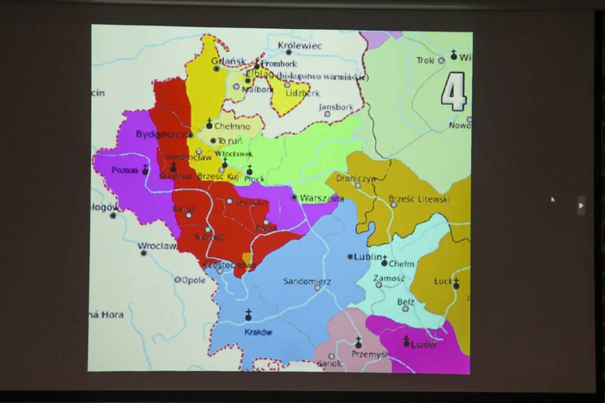 "Ostrowskie Opowieści" z prof. Jadwigą Sadowską oraz Jerzym Madzelanem (zdjęcia)
