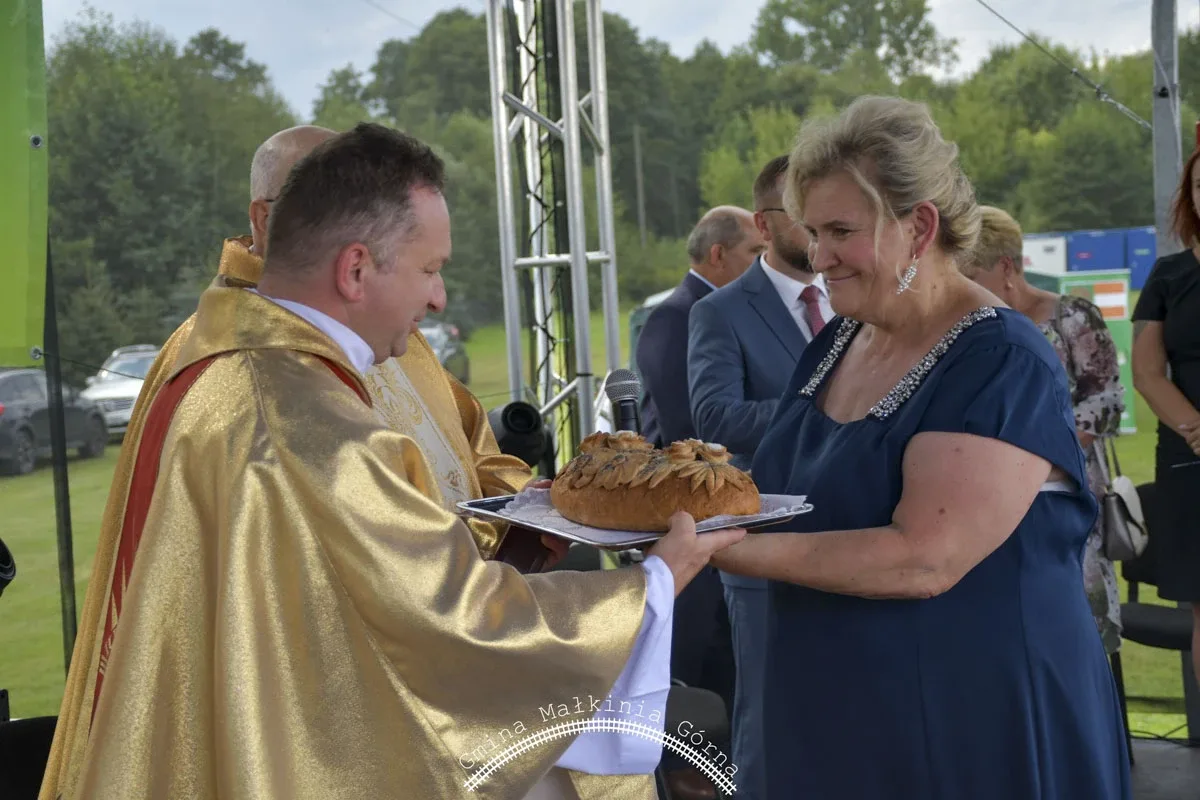 W Małkini Górnej mieszkańcy podziękowali za tegoroczne plony (zdjęcia)