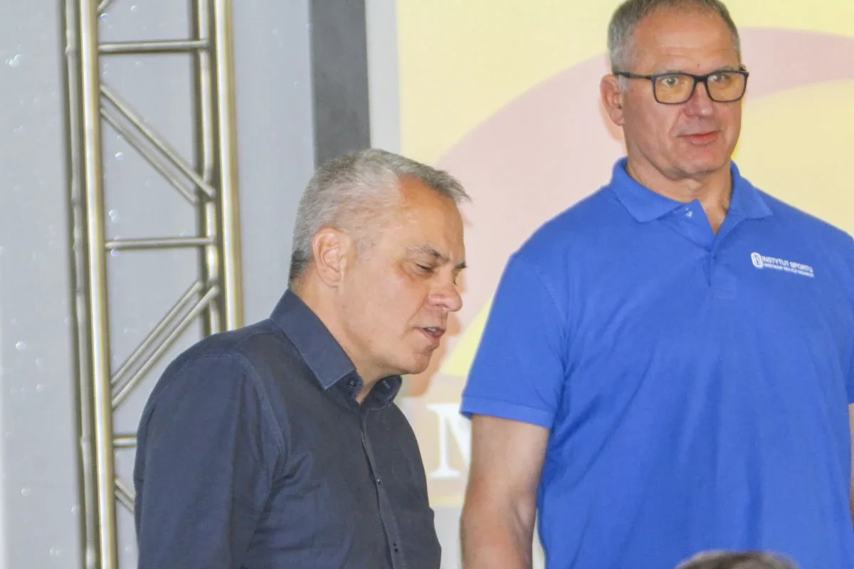 Od Siedzenia do wstawania: porady ruchowe dla seniorów od Mistrza Kubackiego (zdjęcia, wideo)