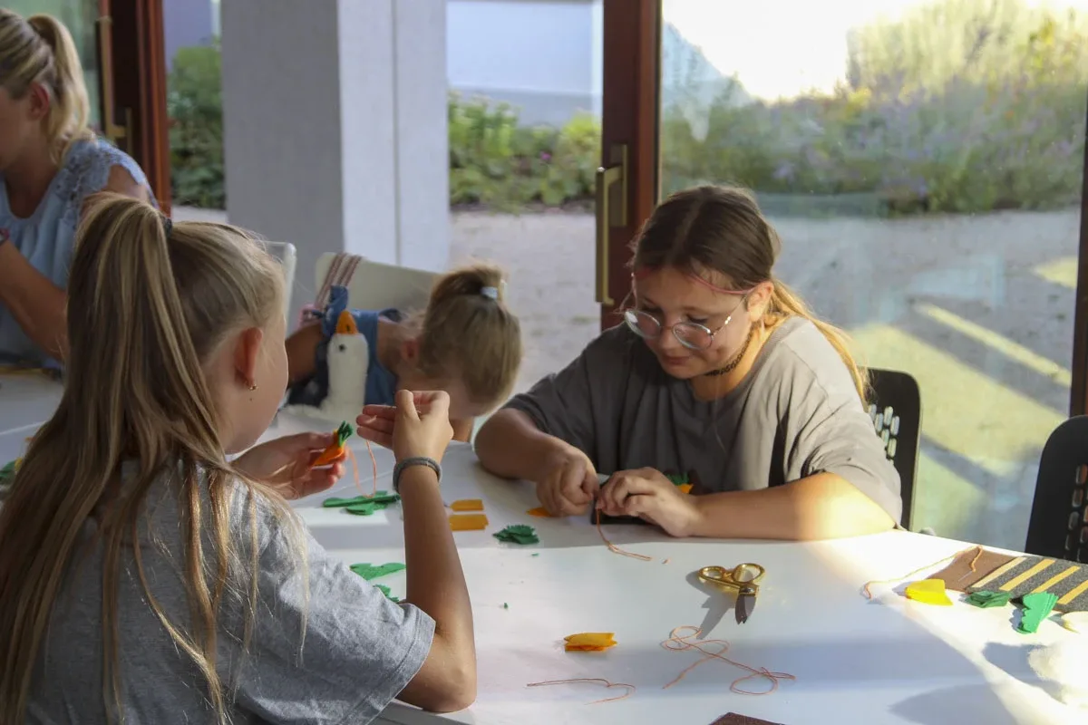 Kreatywność za drzwiami muzeum: jak Ostrów Mazowiecka odkrywa sztukę (zdjęcia)