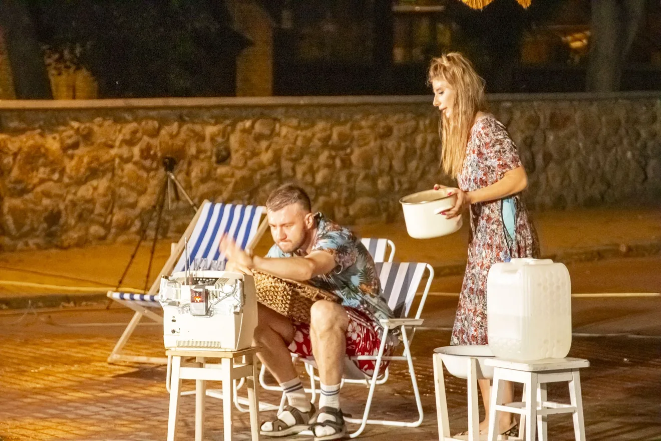Ciekawa historia, piękne widoki i świetna zabawa podczas występu Teatru Bazar (zdjęcia)