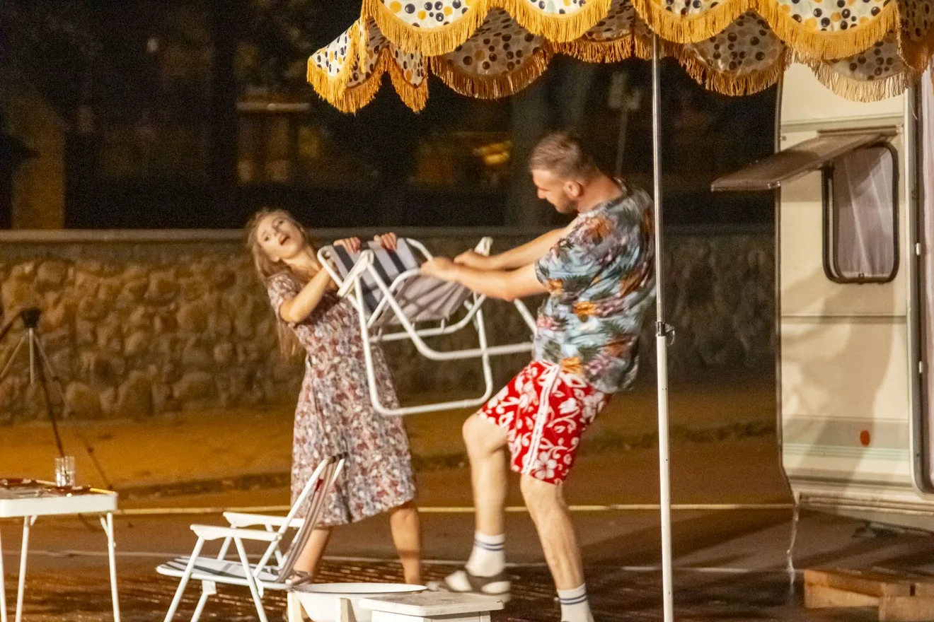 Ciekawa historia, piękne widoki i świetna zabawa podczas występu Teatru Bazar (zdjęcia)