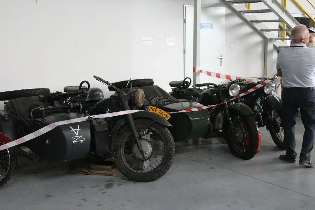Rozkosz dla zmysłów! Lotnictwo, motoryzacja, drift i atrakcje dla dzieci na Dniu Dziecka w Grądach! (zdjęcia)